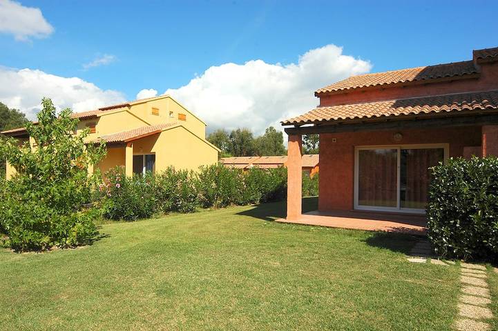 Appartement entier, Studio 2 ou 3 personnes 150 m plage - Ghisonaccia in Marina d'Oru, Ghisonaccia