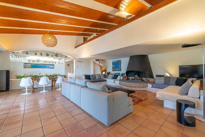 Villa für 16 Personen mit Terrasse in Platja Guillola (Cadaques), Cadaques
