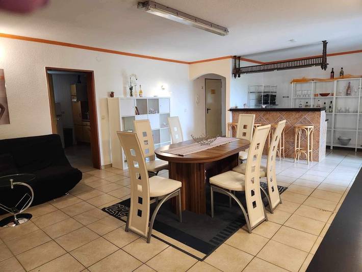 Ferienwohnung für 5 Personen, mit Terrasse und Garten, mit Haustier