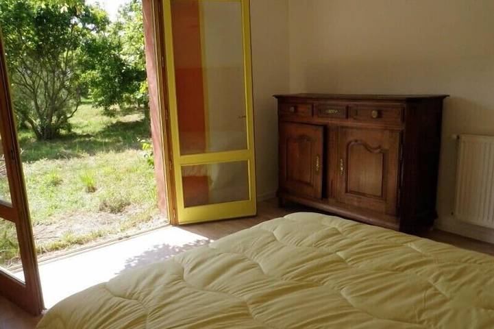 Location de vacances pour 10 personnes, avec jardin dans Landrellec - 2