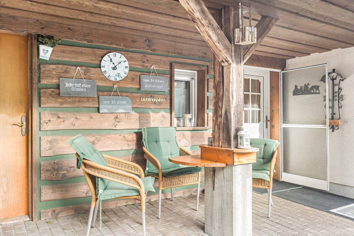 Ganze Wohnung, Apartment 'Hirtenhaus' mit gemeinsamer Terrasse und Wlan in Attendorn, Biggesee