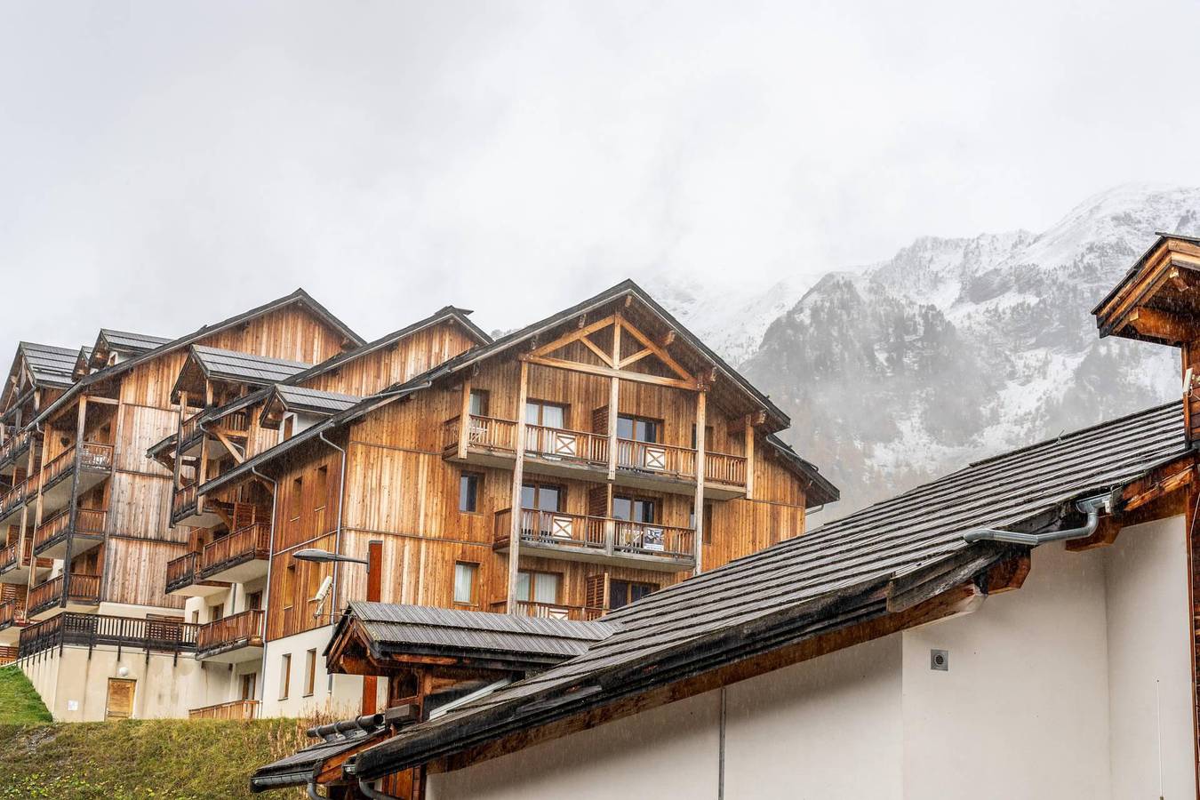 Appartement entier, Le Parc des Airelles - Appartement 2 pièces coin nuit 6 personnes (019) in Les Orres, Parc national des Écrins