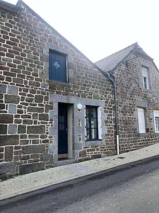 Location de vacances pour 5 personnes, avec jardin et terrasse dans Coglès - 2