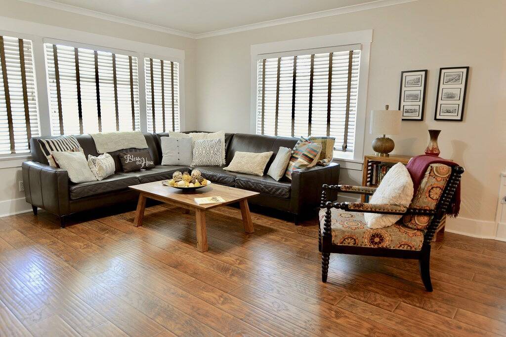 Disney-Close ($ 9 Uber) Historischer Ca Bungalow / Spaziergang zum Packhaus 12. - 17. Juni in Anaheim, Orange County