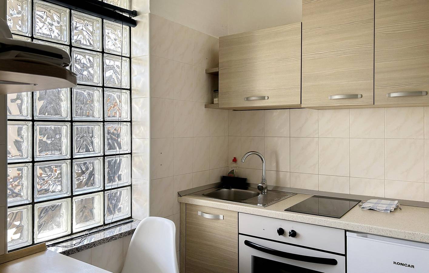 Ganze Ferienwohnung, Gemütliche Ferienwohnung in Buzet: WLAN, Klimaanlage, Parkplatz und in der Nähe des Flusses in Buzet, Zentralistrien