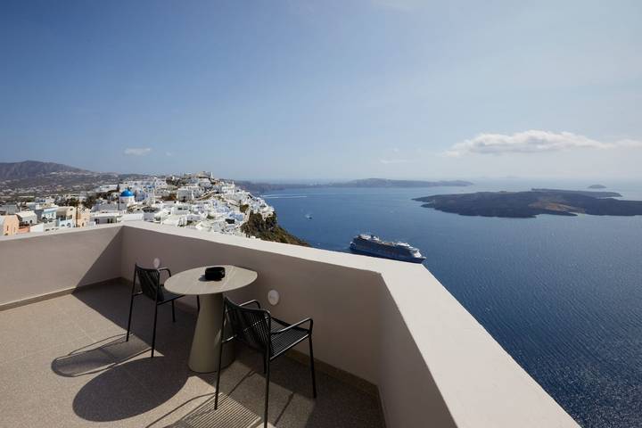 Location de vacances pour 2 personnes, avec vue sur l’océan et terrasse dans Firostefani - 2