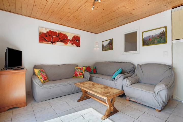 Apartamento entero, Apartamento con vistas panorámicas en pintoresco pueblo de montaña in Grust, Parque nacional de los Pirineos