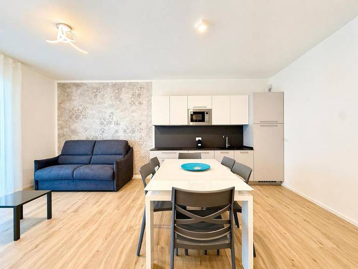 Ferienwohnung für 5 Personen, mit Balkon und Terrasse sowie Pool und Ausblick in Jesolo - 4