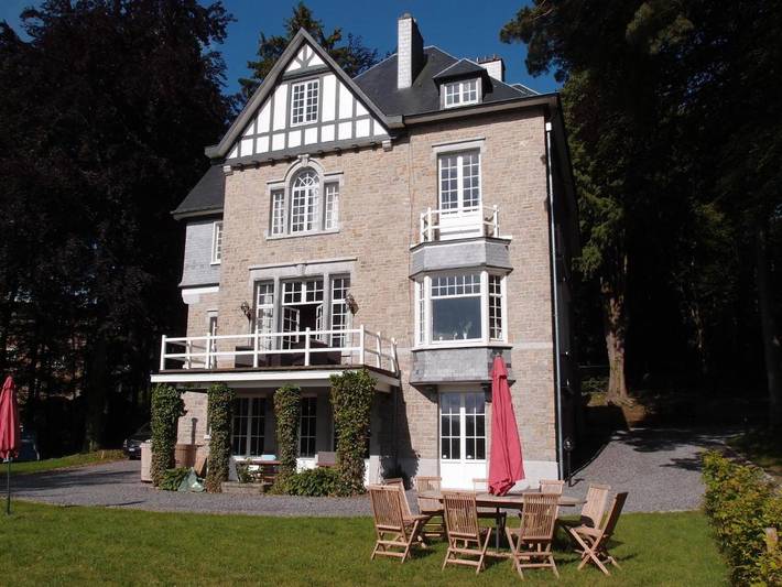 Villa pour 9 personnes, avec jardin ainsi que sauna et jacuzzi à Spa