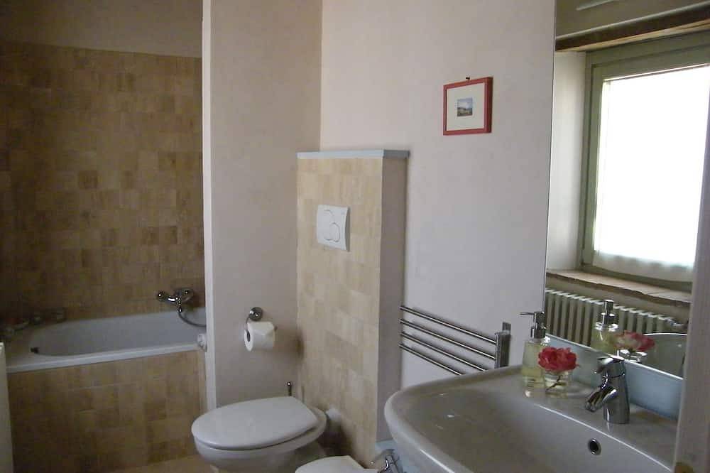 Ganze Wohnung, Es gab keine Ansteckungen  in unserer Gegend. in Radicondoli, Siena Provinz
