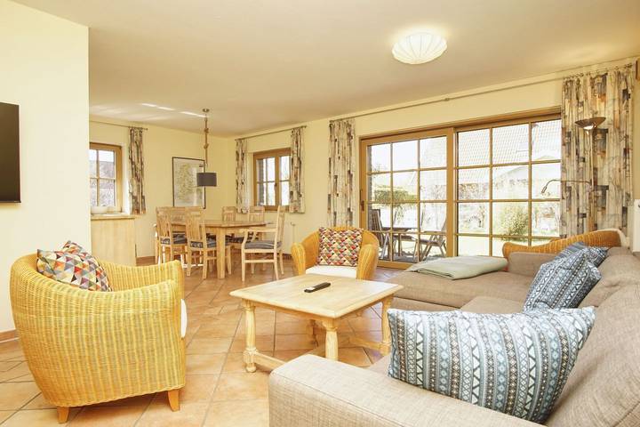 Ferienhaus für 4 Personen, mit Garten und Ausblick sowie Sauna in Wiek - 2