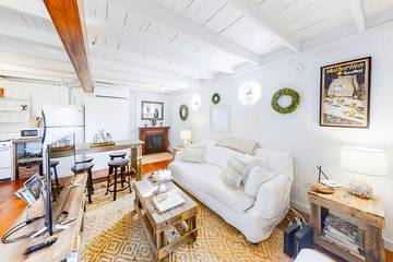 Vacation House for 3 Guests in Boothbay Harbor, Maine, Picture 4