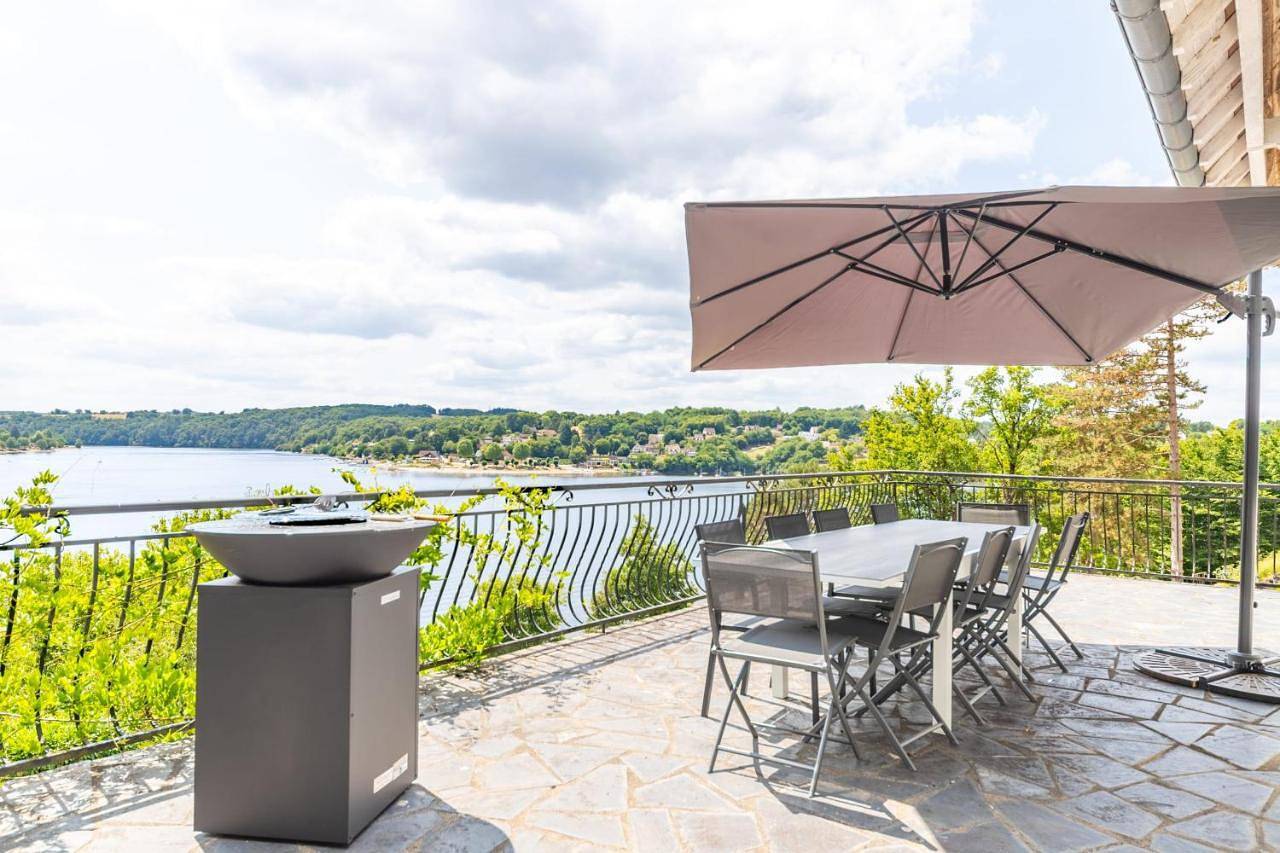 La Pause au Bord du Lac - Ponton privé - Baignade depuis le Ponton in Cuzion, Région de La Châtre