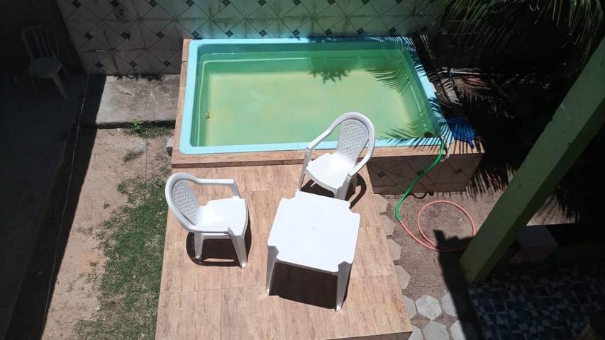 Casas e apartamentos de temporada para 12 pessoas, com piscina e terraço e ainda vista and piscina infantil, com animais de estimação em Guriri