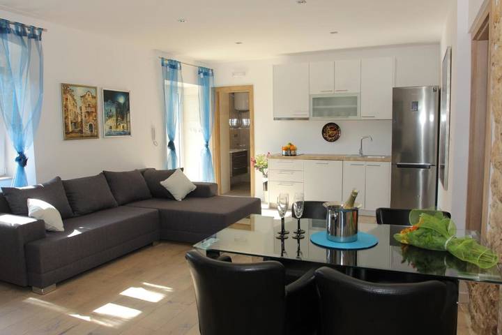 Appartamento vacanze per 6 persone, con panorama e giardino - 1