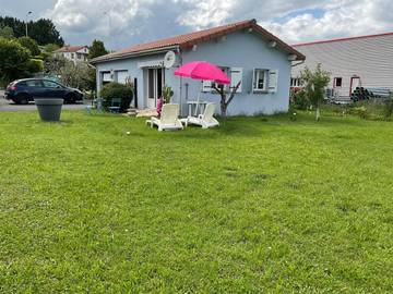 Gîte pour 2 personnes, avec terrasse à Le Broc (Puy-de-Dôme)
