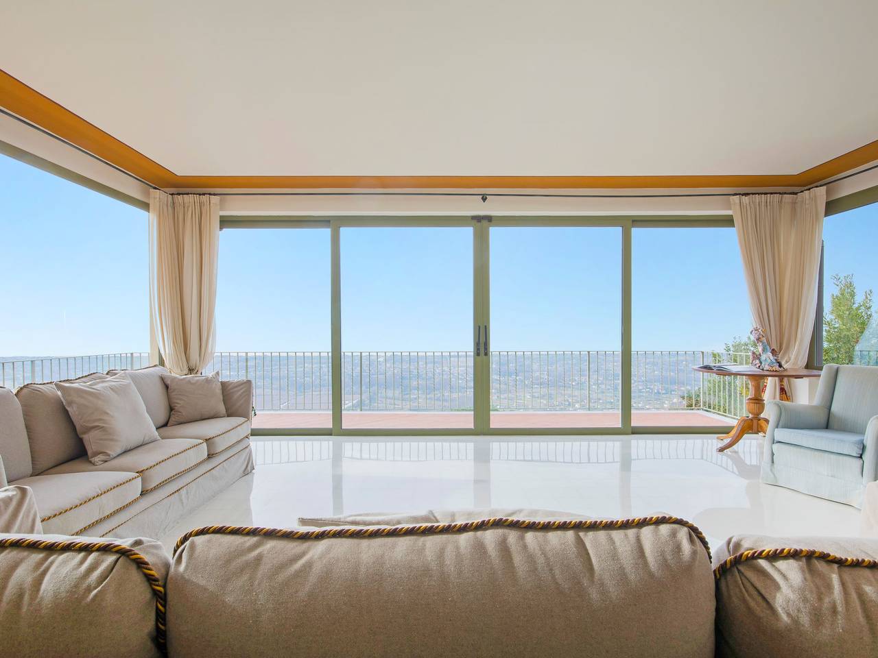 Delfina in Montignoso, Italienische Riviera