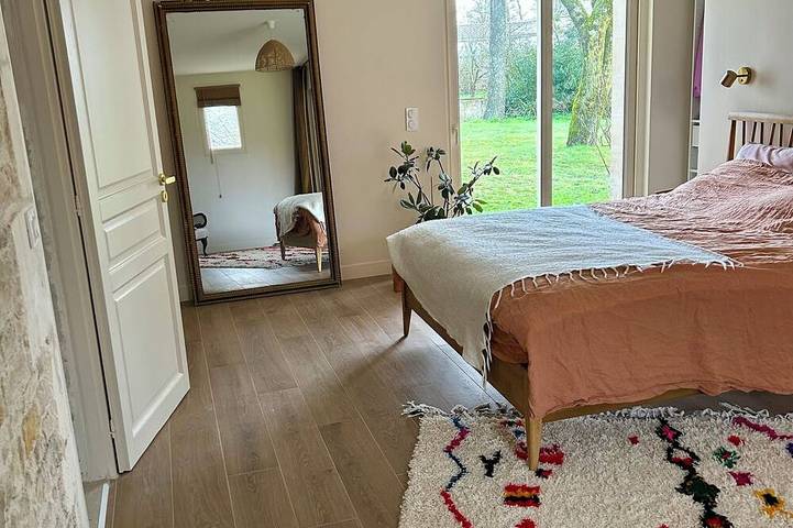 Gîte pour 8 personnes, avec jardin à Nieul-sur-Mer - 4