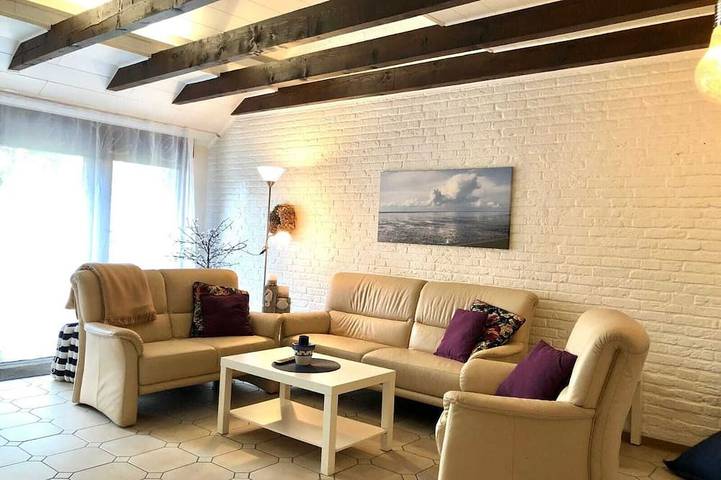 Ferienhaus für 6 Personen, mit Garten und Terrasse, mit Haustier in Eilsum