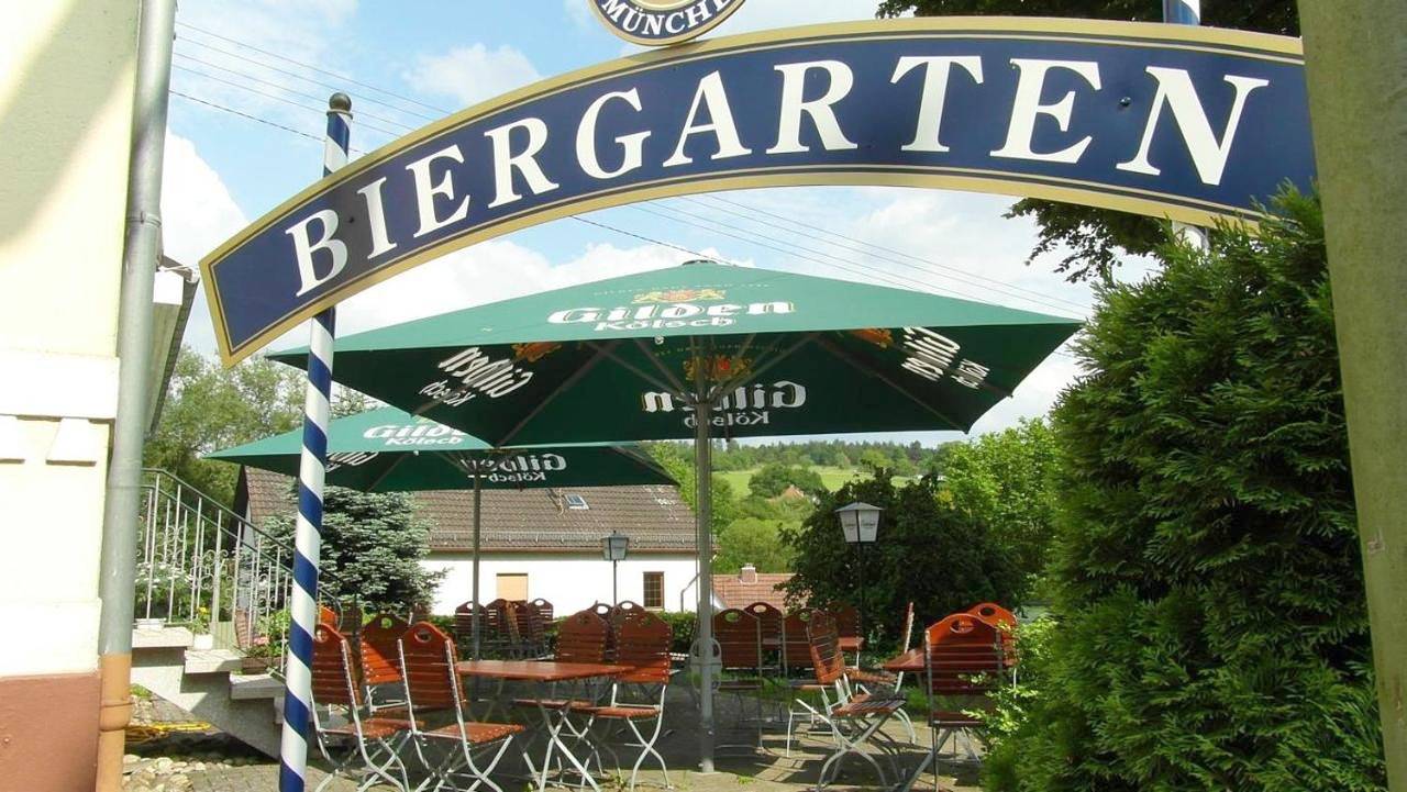 Double or Twin Room with Shared Bathroom in Katzwinkel (Sieg), Altenkirchen & Umgebung