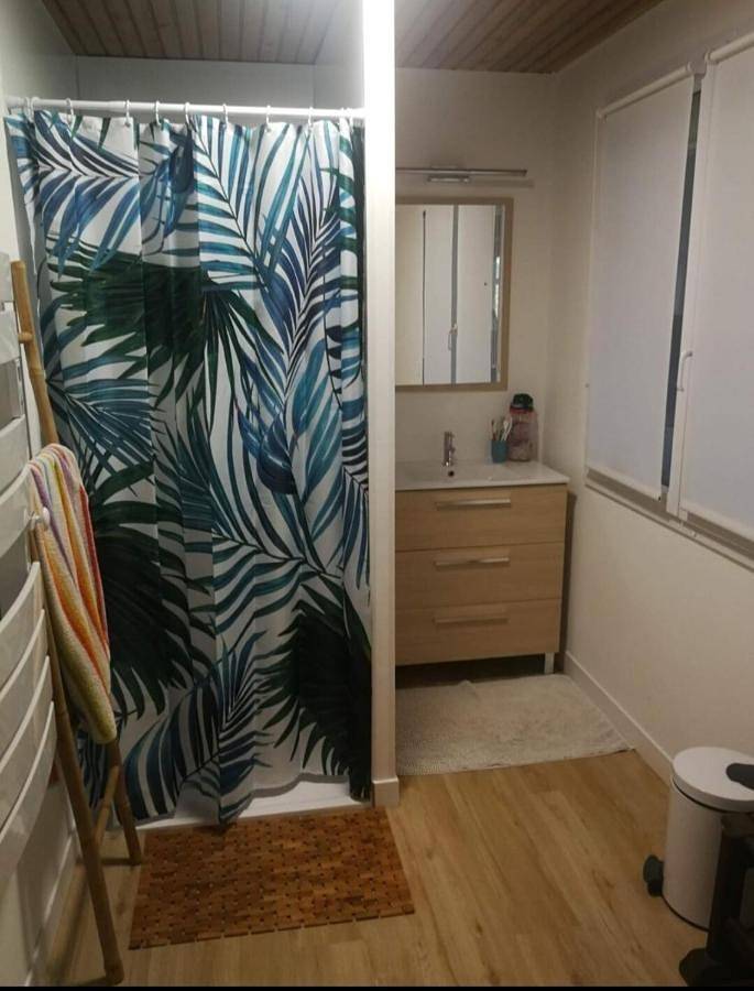 Gîte pour 2 personnes, avec jardin ainsi que terrasse et vue, animaux acceptés à Calmont - 2