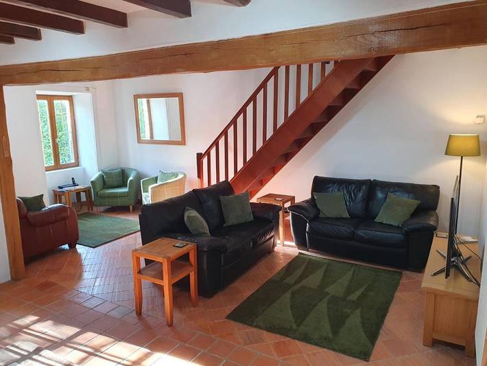 Location de vacances pour 6 personnes, avec vue sur le lac ainsi que vue et jardin à Champniers-et-Reilhac - 4