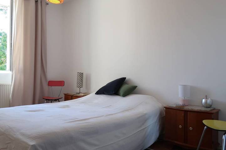 Location de vacances pour 10 personnes à Saint-Saturnin-du-Bois - 3