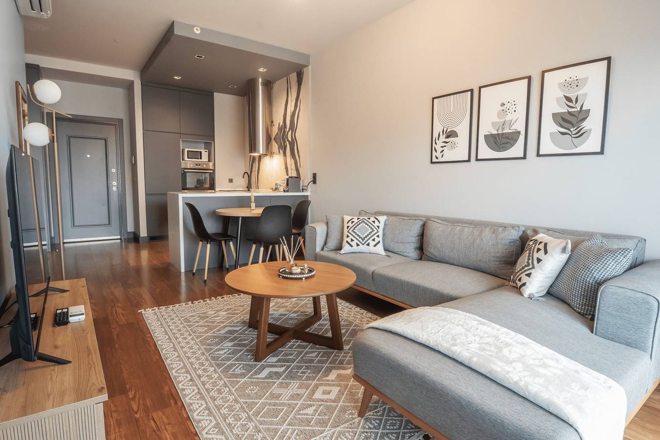 Entire apartment, Family-Friendly Home with beautiful view in Beyoğlu, Istanbul