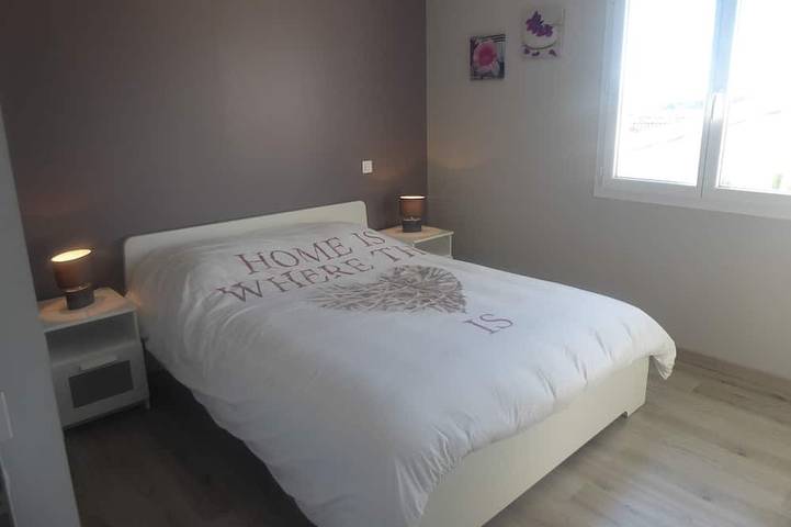 Location de vacances pour 6 personnes, avec jardin et terrasse à La Palme - 2