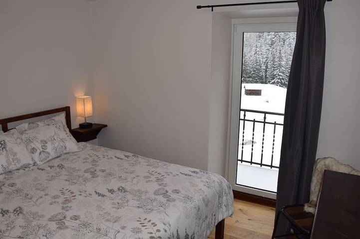 Ganze Wohnung, Newly renovated comfort in a rustic mountain farmhouse on the Tour du Mont Blanc in Trient (Schweiz), Mont-Blanc-Massiv