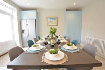 Holiday Rental for 10 People in Aldeburgh, Suffolk, Photo 4