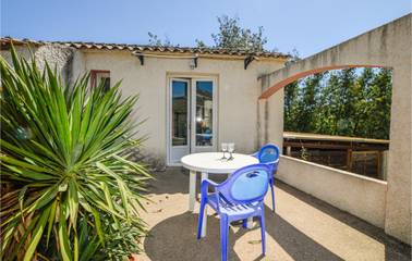 Maison de vacances pour 3 personnes, avec terrasse ainsi que jardin et piscine, animaux acceptés dans Haute-Corse
