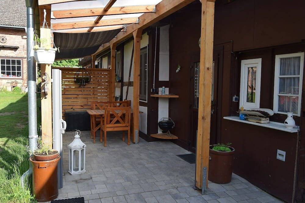 Ganze Wohnung, Kleine Wohnung ideal für Paare und Singles in Godendorf, Mecklenburg-Strelitz