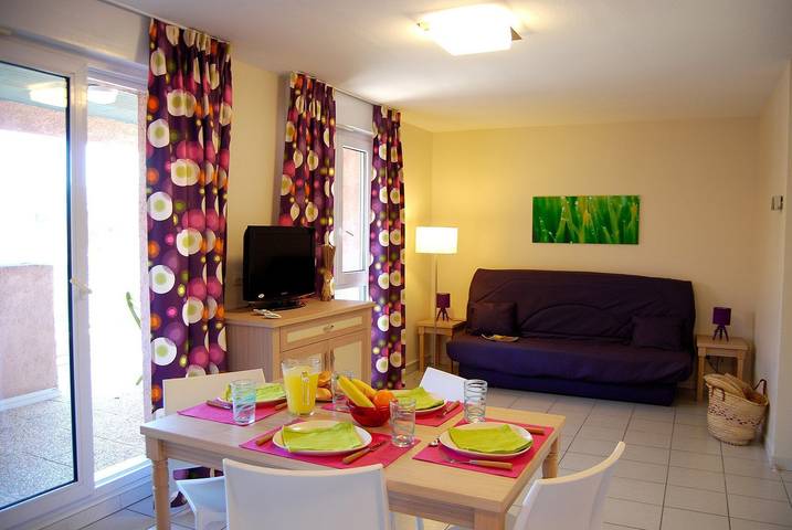 Appartement de vacances pour 6 personnes, avec piscine