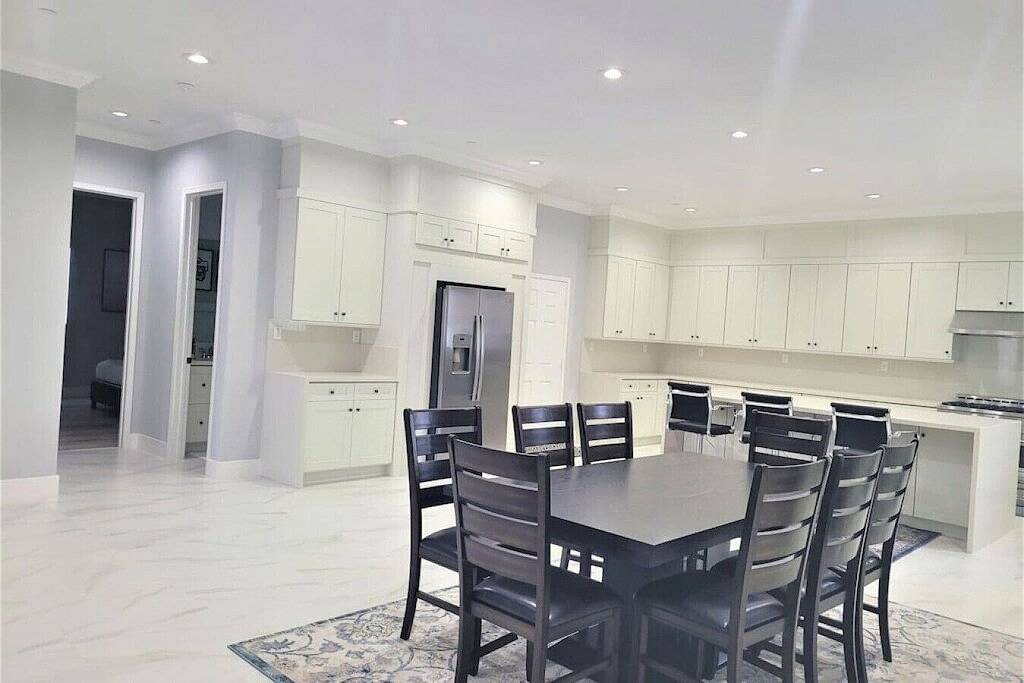 Huge Family Home Near Disneyland & Socal Beaches in Westminster, Orange County