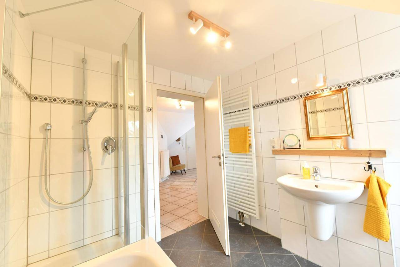 Ganze Wohnung, Ferienwohnung am Altenlinderstall in Lindlar, Oberbergischer Kreis