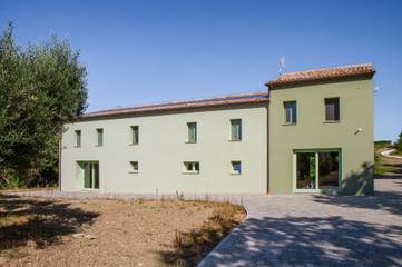 Casa Vacanza per 6 Persone in Cupramontana, Provincia di Ancona, Foto 2