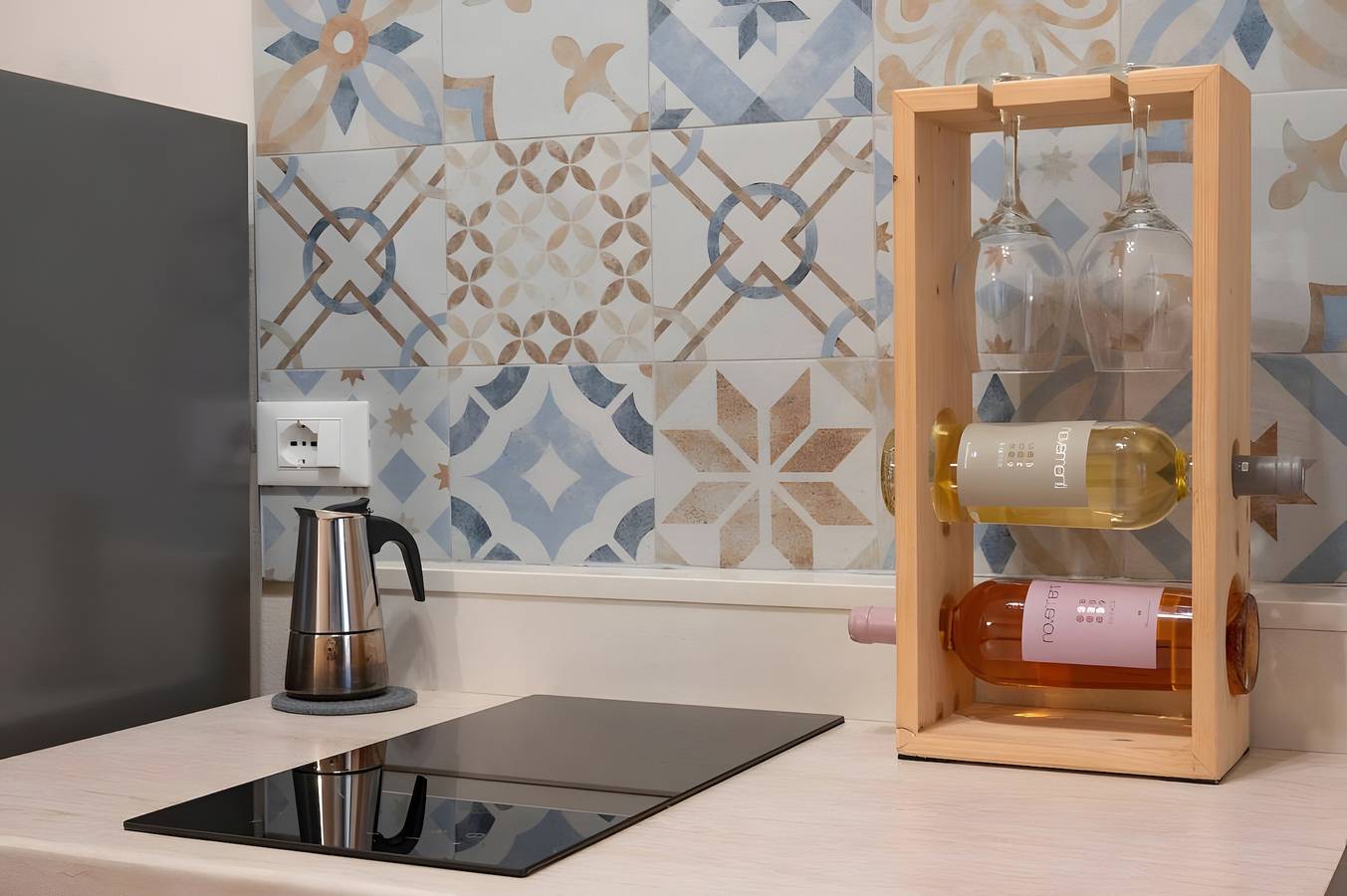 Apartamento entero, Apartamento 'Dimora Di Marco - Albero Della Vita' con terraza, jardín y Wi-Fi compartidos in Melendugno, Provincia de Lecce