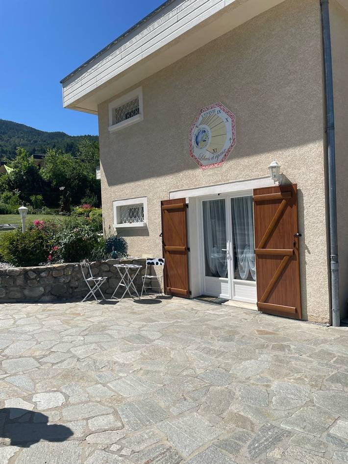 Appartement de vacances pour 2 personnes, avec terrasse ainsi que vue sur le lac et jardin dans Hautes-Alpe - 2