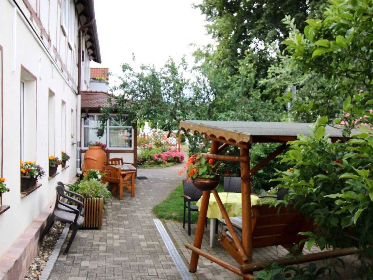Ganze Ferienwohnung, Gästehaus Wollmert - Ferienappartement Nr. 1 in Reinhardshausen, Bad Wildungen