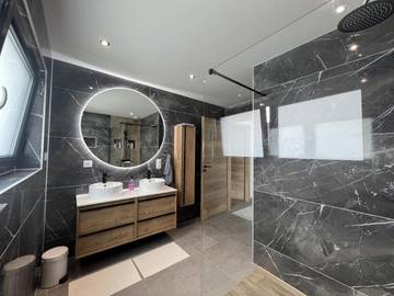 Location de vacances pour 8 personnes, avec jardin et vue ainsi que piscine et terrasse à Ingersheim