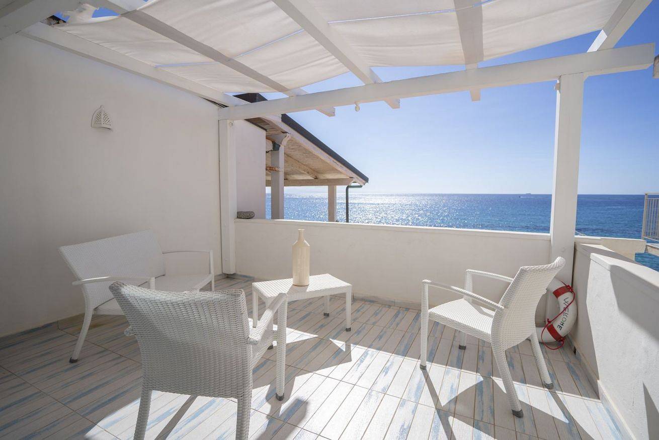 Ganze Wohnung, Terrazza sul mare - Beach front in Santa Maria (Vibo Valentia), Vibo Valentia Provinz