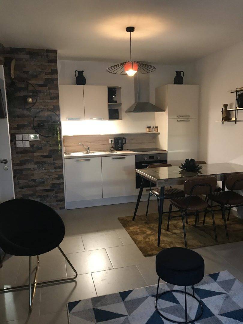 Appartement entier, "Le Refuge" appartement T2 cabine avec parking privé in Saint-Valery-sur-Somme, Région d'Abbeville
