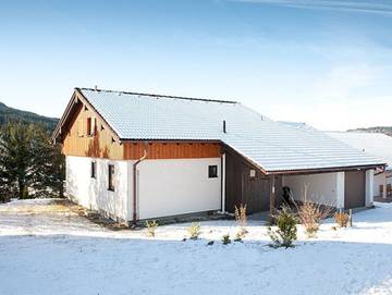 Ferienpark für 8 Personen, mit Garten und Pool sowie Terrasse in Nesselwang