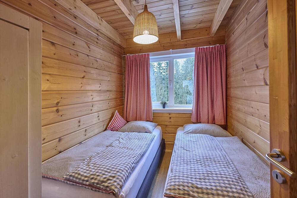 Modernes Holzhaus im Sauerland mit Sauna in Küstelberg, Medebach