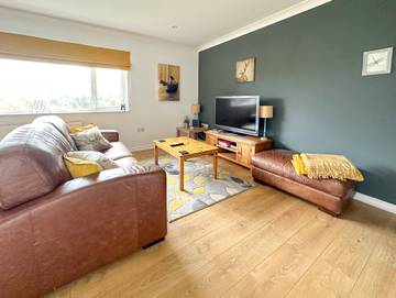 Log Cabin for 2 People in Hyde (Hampshire), New Forest National Park, Photo 1