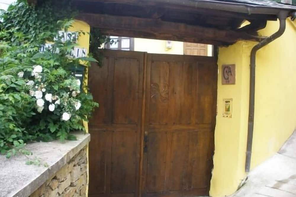 Casa Bartolín for 4 people in Xedré, Cangas del Narcea