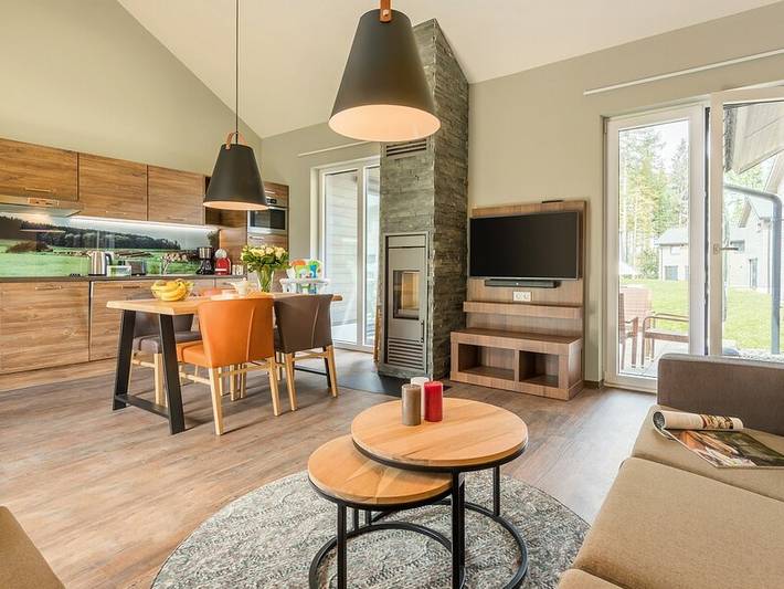 Ferienhaus für 4 Personen, mit Pool und Sauna sowie Whirlpool