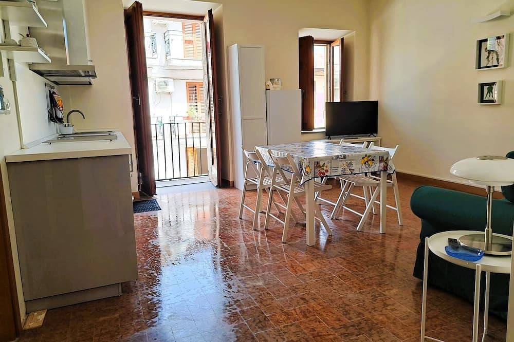 Apartamento entero, Scilla appartamento Marina Grande solo 40 mt dal mare (appartamento Salina) in Scilla, Costa Tirrénica Calabria
