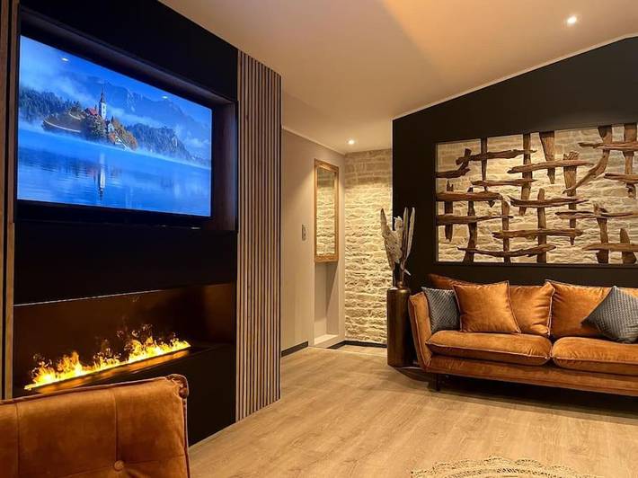 Location de vacances pour 2 personnes, avec jardin ainsi que jacuzzi et terrasse à Arçais - 2